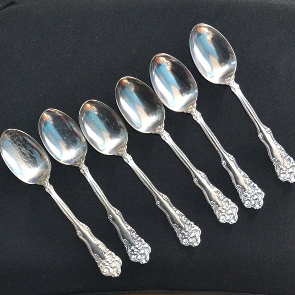6 Antique Soup Spoons Wm Rogers Silverplate Engraved Letter P